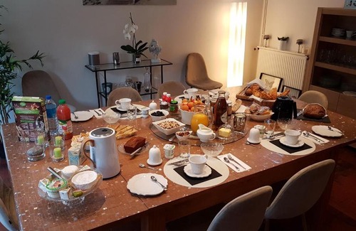 Saint-Come-de-Fresne Bed & Breakfast | Chambre d'hôtes Liz'A
