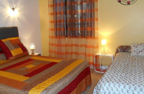 Saint-Jean-le-Vieux Bed & Breakfast | Chambre d'hôtes Zubiata