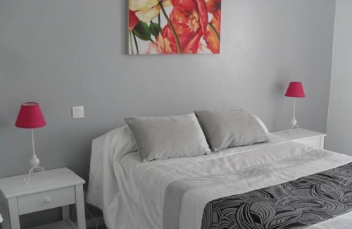 Saint-Jean-le-Vieux Bed & Breakfast | Chambre d'hôtes Zubiata