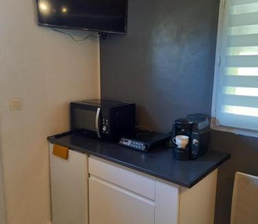 Martignas-Sur-Jalle Apartment | Chambre d'hôte indépendante près de la jalle