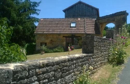 Saint-Amand-de-Coly Bed & Breakfast | Chambre d'hôtes Lasserre