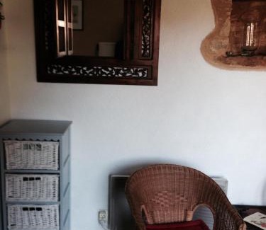 Saint-Amand-de-Coly Bed & Breakfast | Chambre d'hôtes Lasserre