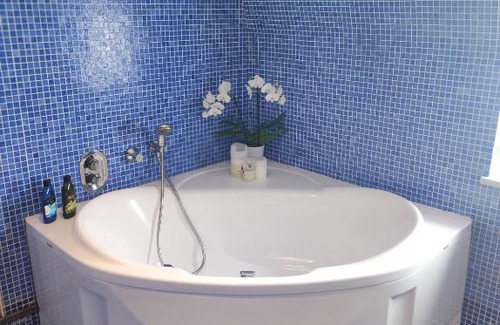 Theux Bed & Breakfast | Chambre d'hôte l'amarante