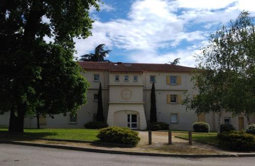Annonay Bed & Breakfast | Chambre d'hôte Les Cottages de Sainte Émilie
