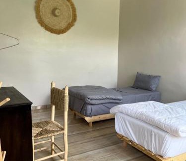 Sidi Abdallah Ghiat Bed & Breakfast | Chambre d'hôtes dans luxueuse villa avec piscine