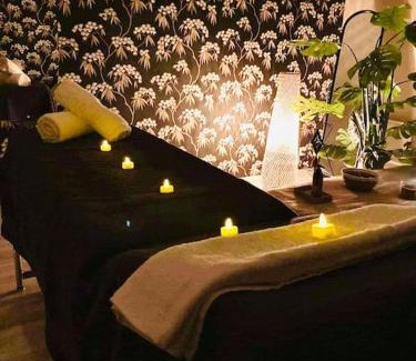 Yvetot House | chambre d'hôtes avec Jacuzzi
