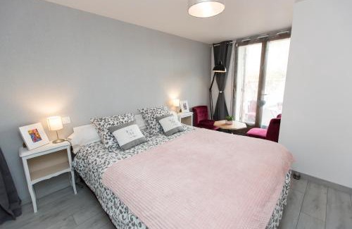 Montbrison Bed & Breakfast | Chambre d'Hôtes des Lys