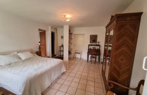 Mignaloux-Beauvoir Bed & Breakfast | Chambre d'hôtes à Mignaloux-Beauvoir- le Thil