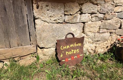 Saint-Jean-du-Gard Bed & Breakfast | Chambre d'hôtes avec salon privatif en Cévennes Gardoises