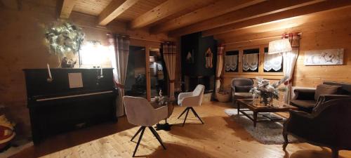 Ormont-Dessus Bed & Breakfast | Chambre d'hôtes L'ours Bleu