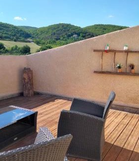 Chomerac Bed & Breakfast | Chambre d'hôtes La terrasse de Sabatas