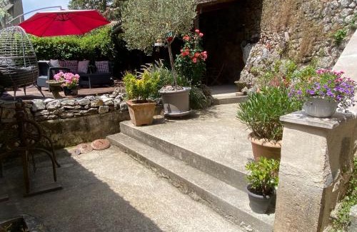 Arcambal Bed & Breakfast | Chambre d'Hôtes les 3 Cochons d'Olt