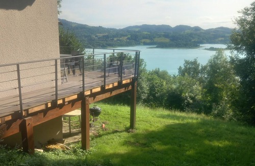Aiguebelette-le-Lac Bed & Breakfast | Chambre D'hôte,vue Lac,tres Calme à Aiguebelette le lac