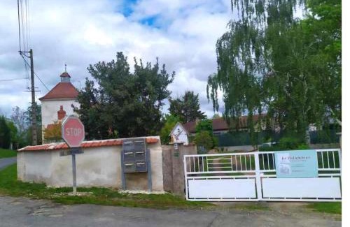 Saint-Remy-en-Rollat House | Chambre dans colombier à 10 mn de Vichy