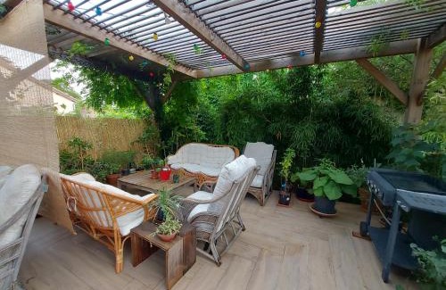 Paulhan House | Chambre dans grande maison paisible