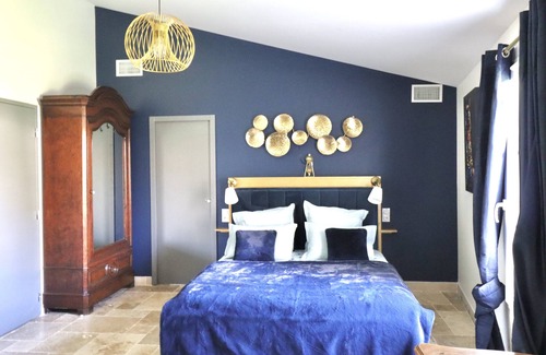 Saint-Just Bed & Breakfast | Chambre Dhôte Pour 2/4 p. Dans un Mas Languedocien Avec Piscine et Jacuzzi
