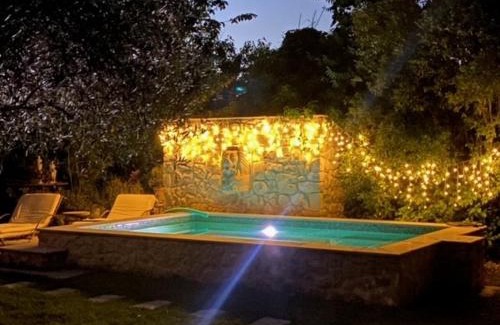 Montagnac Bed & Breakfast | Chambre Foret du Mas des Fontaines