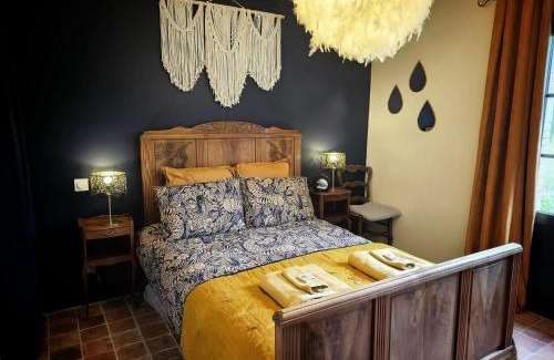 Saint-Lambert-la-Potherie House | Chambre Héléna, chambre indépendante du Gîte de L'Archerie
