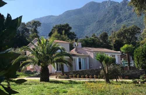 Santa-Maria-Poggio Bed & Breakfast | CHAMBRE HOTES CARPE DIEM