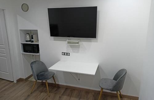 Roye Apartment | Chambre indépendante en plein centre Ville