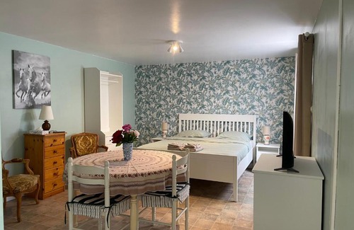 Lalinde Bed & Breakfast | Chambre indépendante