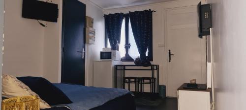 Adamville House | Chambre indépendante avec salle de bain privée au calme Saint-Maur-des-Fossés