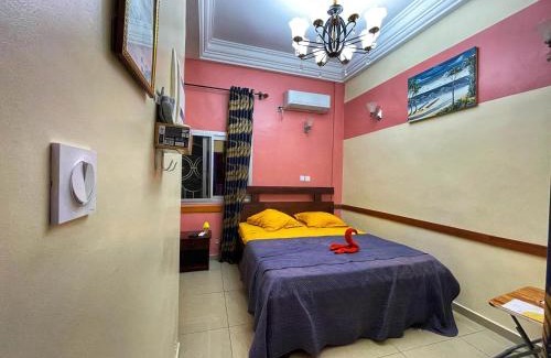 Yaounde Apartment | Chambre meublée Biyem Assi TKC
