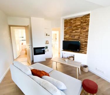 Roseraie Apartment | Chambre privée avec bureau - Logement partagé