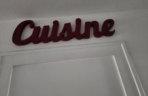 Chenac-Saint-Seurin-d'Uzet House | Chambre privée