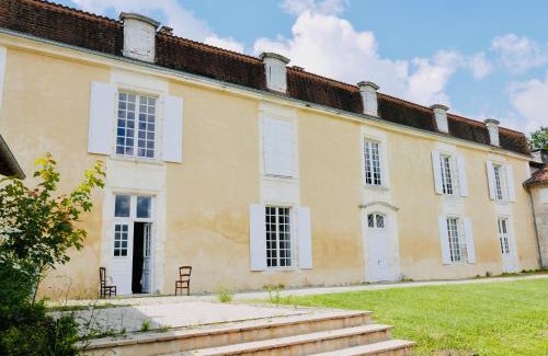 Saint-Martial-Viveyrol Bed & Breakfast | Chambres d'hôtes au Château de Gandillac