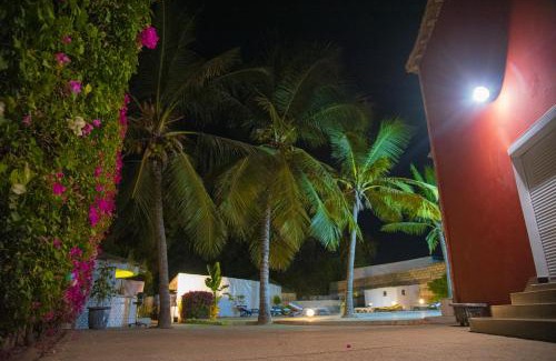 Saly Niakhniakhal House | Chambres D'hôtes à louer Villa Luciana