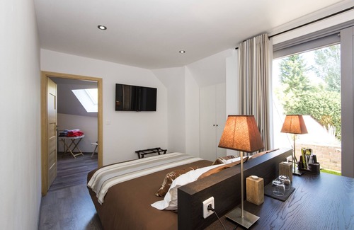 Gondecourt Bed & Breakfast | Chambres D'hôtes Avec Accès Piscine et Petit Déjeuner à 15min de Lille