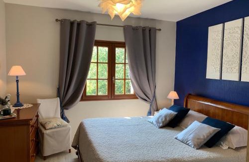 Tavers Bed & Breakfast | Chambres d'hôtes de charme au Pays des Châteaux avec Wi-Fi - FR-1-590-333