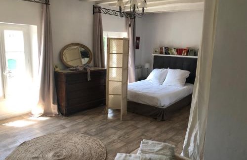 Les Ormes Bed & Breakfast | Chambres d'hôtes familiale La Vigenna