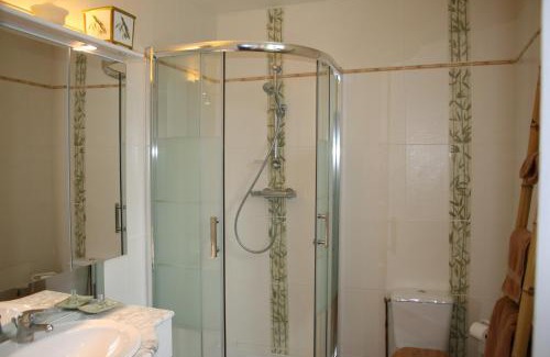 Magny-les-Hameaux Bed & Breakfast | Chambres d'Hôtes Le Petit Nailly