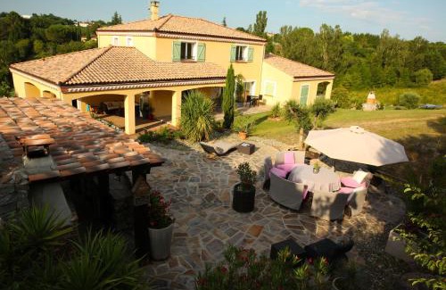 Vieille-Toulouse Bed & Breakfast | Chambres d'hôtes - Villa CARPE DIEM TOLOSA