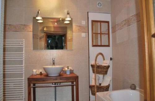 Trepied Bed & Breakfast | Chambres d'hôtes La Petite Flambée