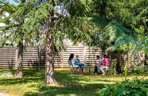 Thouarce Bed & Breakfast | Chambres d'Hôtes Le Clos des 3 Rois