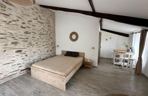 Le Busseau House | Chambres d'Hôtes 'SOUS L'OMBRE DES MIMOSAS'