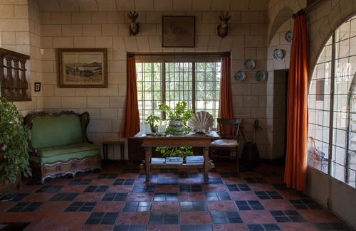 Les Chapelles-Bourbon Bed & Breakfast | Chambres d'Hôtes Le Manoir de Beaumarchais