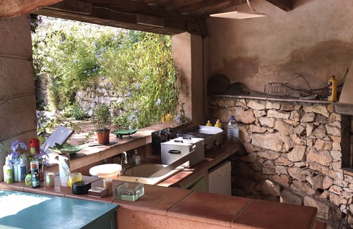 Quartier des Espesses House | Chambres D'hotes Dans Petite Proriété de Charme Dominant Nîmes