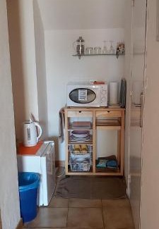 Lompnes Bed & Breakfast | Chambres D'Hotes "Les Chiens Verts", jardin, terrasse, parking privé