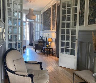 Podensac Bed & Breakfast | Chambres d'Hotes La Chartreuse des Eyres