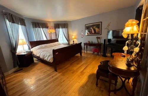Sainte-Marguerite-du-Lac-Masson Bed & Breakfast | Chambres d'hôtes sur parc équestre-piscine et spa