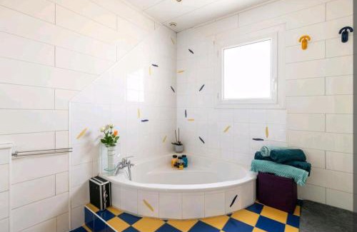 Veauche House | Chambres dans villa lotissement calme