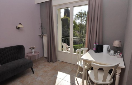 Forges-les-Bains Bed & Breakfast | Chambres et table d'hotes Vie la Vie