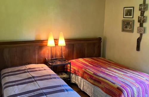 La Chapelle Montbrandeix Bed & Breakfast | Chambres d'Hôtes de la Treille