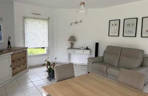 Saint-Laurent-sur-Sevre House | Chambres d'hôtes chez Nanou la Puyfolaise - 1 ou 2 chambres