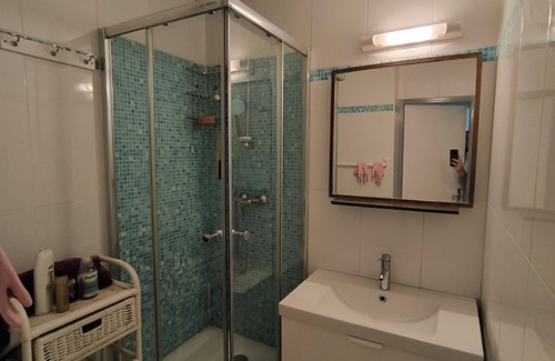 Venissieux Condo | Chambres Privées