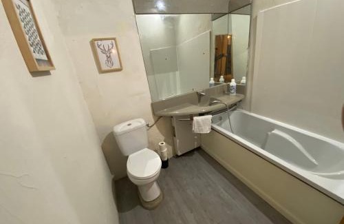 Decize Hotel | Chambres Zohra Centre ville